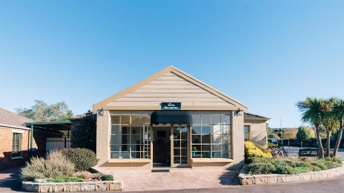 Country Club Villas image 13